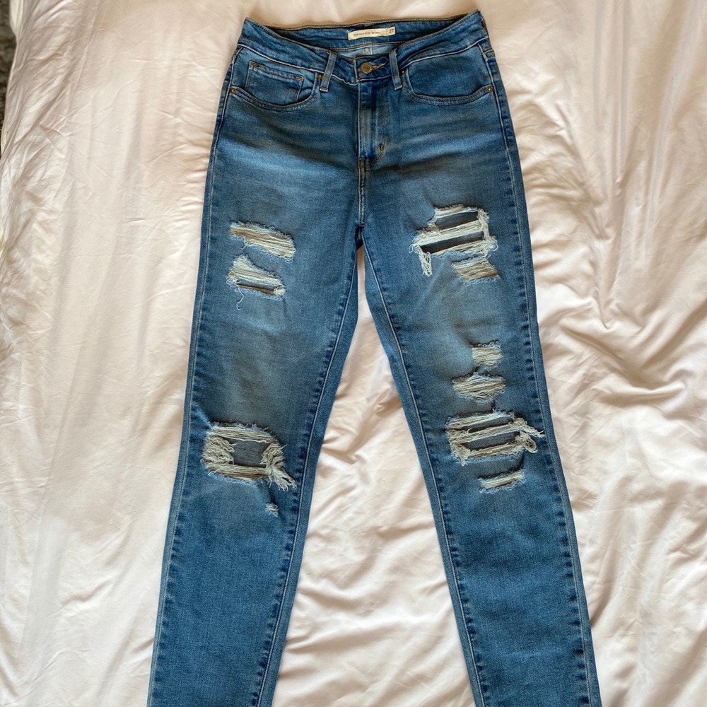 Ripped  jeans EUC
